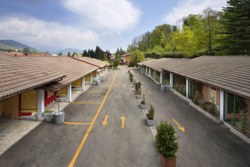 Motel-Hotel Pegaso Marzio Bagian luar foto
